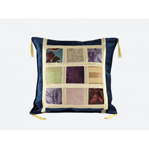 Сапфирово-голубая<br/><span class='tw-product-name2'>декоративная подушка</span> test alt 4