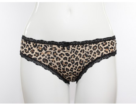 Леопардовые трусы<br/><span class='tw-product-name2'>бразилиана с кружевами</span>