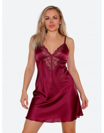 Короткий пеньюар<br/><span class='tw-product-name2'>малинового цвета</span>